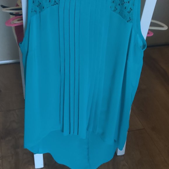 Teal blue blouse - Picture 2 of 2